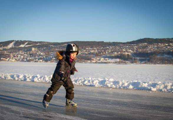 Vingnesvika ice skating track