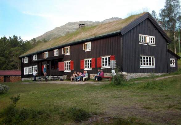 Trekanten - Hiking tour in Trollheimen mountain area