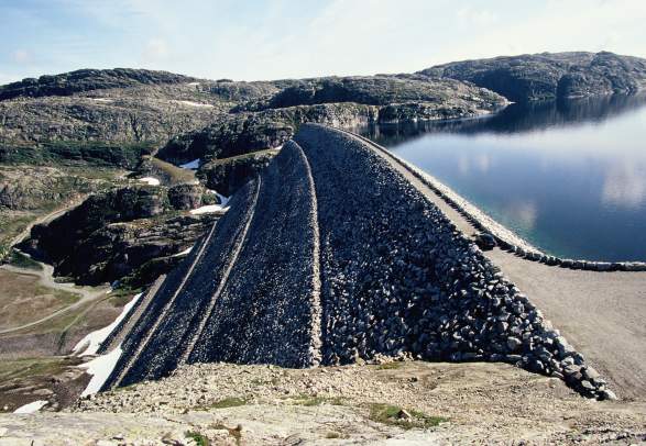 Biking to Blåsjø in Suldal