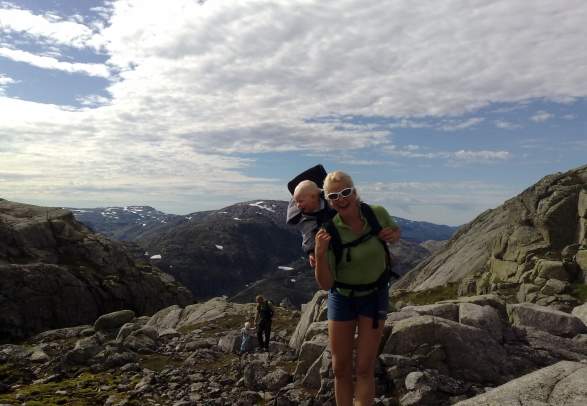 Hike to Røldalssåta