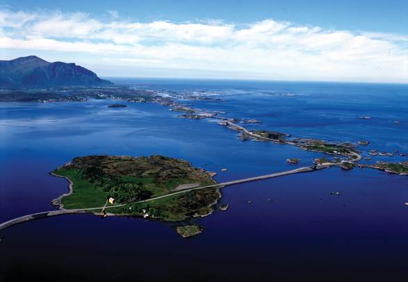 On National Tourist Routes - from Kristiansund to Ålesund