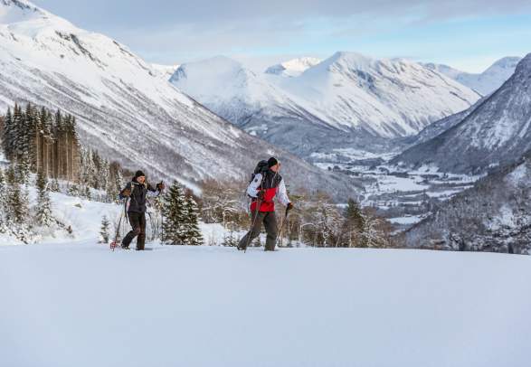 Snowshoeing in Valldal - The Adventure Valley
