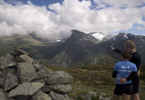 Hike to Malmangernuten from Hattebergsdalen