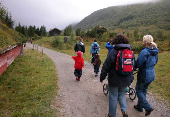 Nature path Skarvatnet