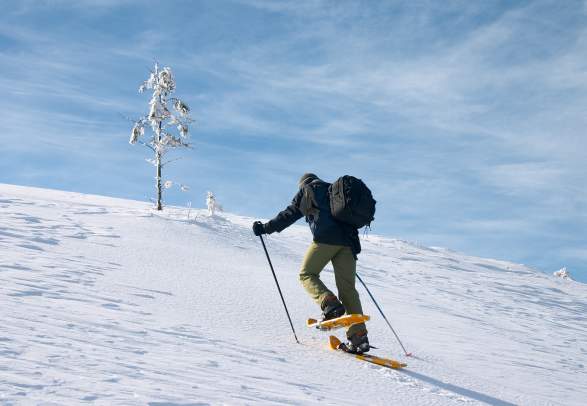 Snowshoe hike in Utladalen