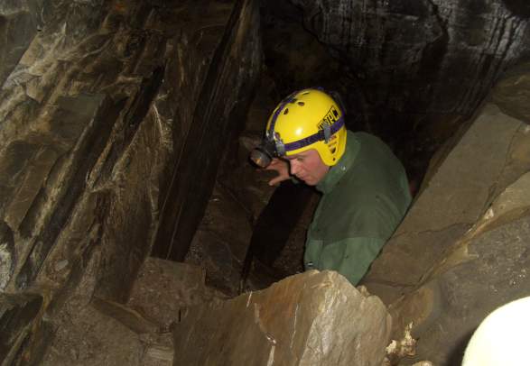 Caving | Go Rafting Sjoa