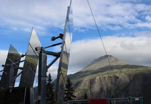 Solspeilet fra Rjukan Sentrum