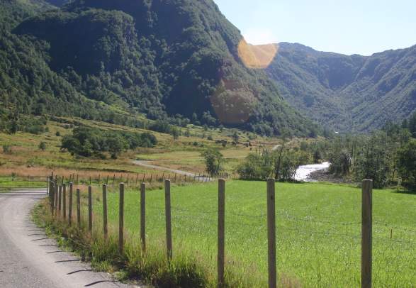 Hike to Hattebergsdalen