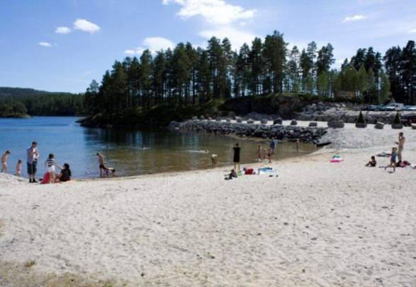 Paradisbukta beach at the Mineralpark