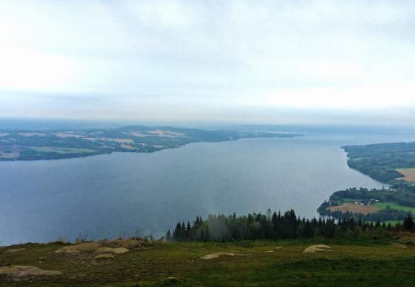 Hiking to Bangsberget, Brumunddal