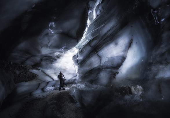 Snowmobile Safari to Ice Cave - Svalbard Adventures