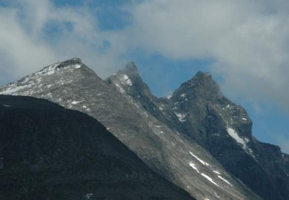 Climbing and hiking in Jotunheimen