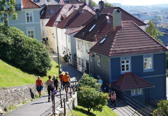 Walking down from Fløyen til Bergen city centre