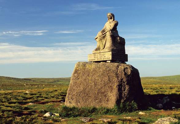 Mor Norge and Synesvarden