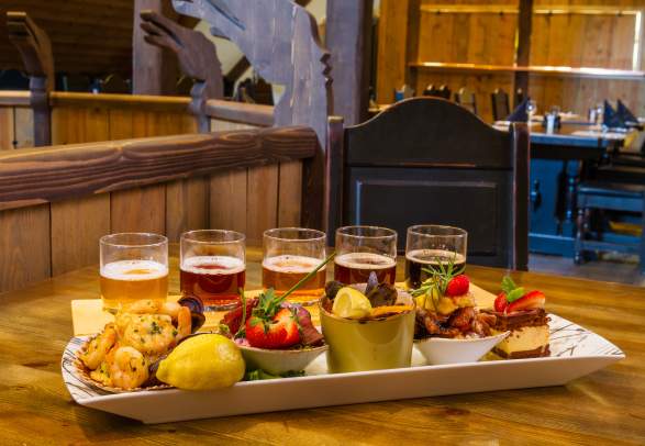 Winter Fjordsafari & Ægir Viking Taste