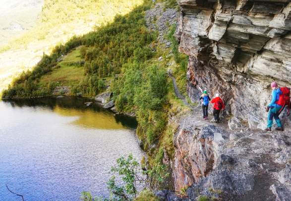 Hiking in the Aurland Valley