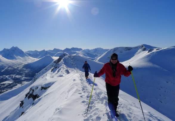 Loftsarstind (1191 m.a.s.l.)