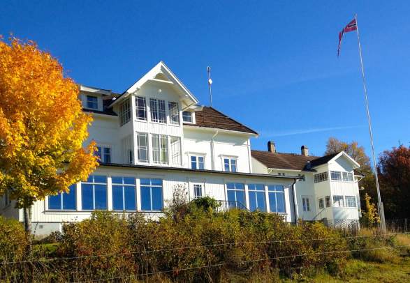 Mesnabakken - Mesna Opplevelser & Overnatting