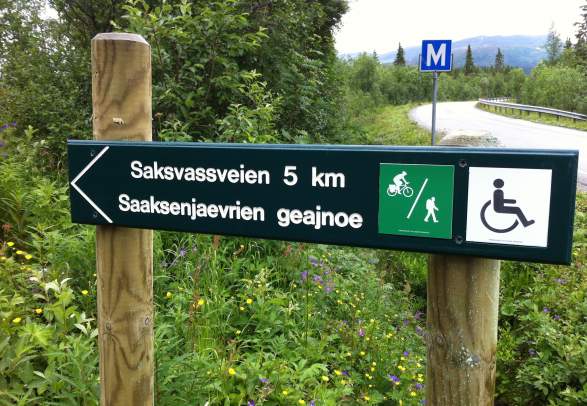 Hiking/Cycling: Saksvassveien / Saaksenjaevrien geajnoe