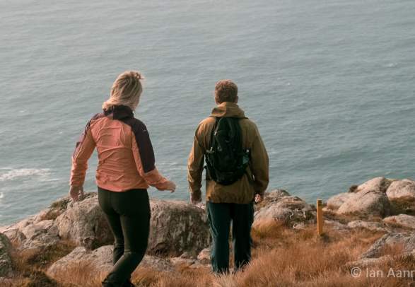 "Dosabu" Stormwatching cabin