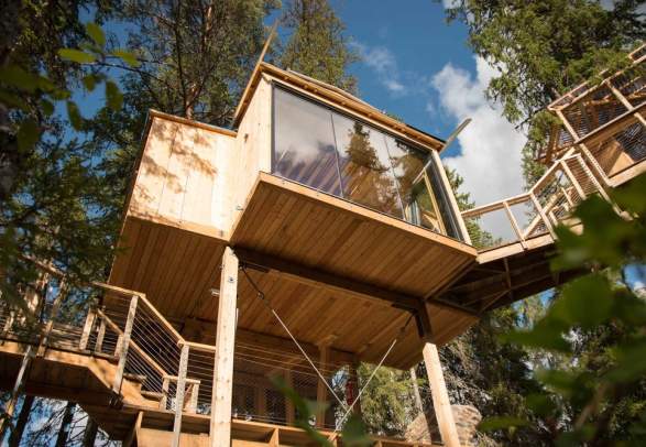 Å Auge - treehouse in the Norwegian forest