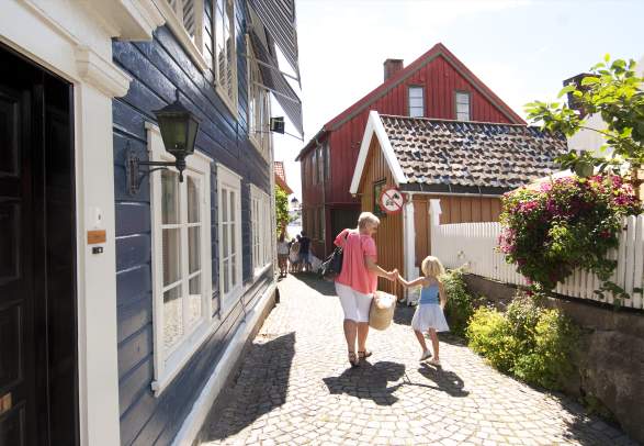 Guided walking tour in Arendals old town