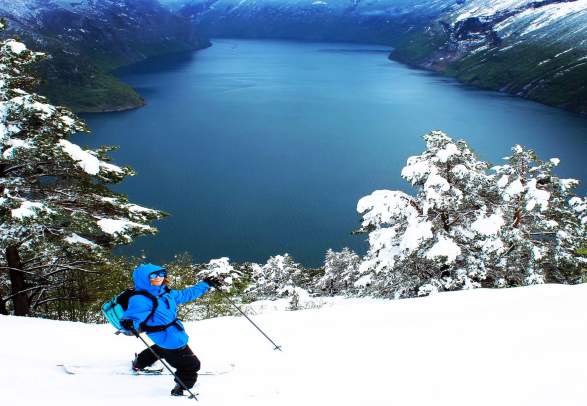 Splitboard/ Ski Touring Weekend in Sunnmørsalpane