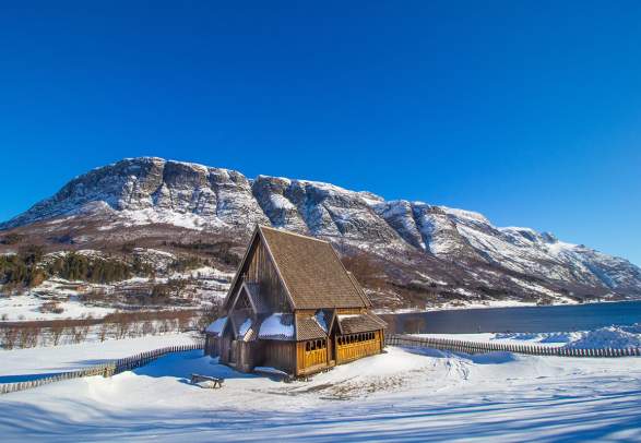 Øye Stave Church