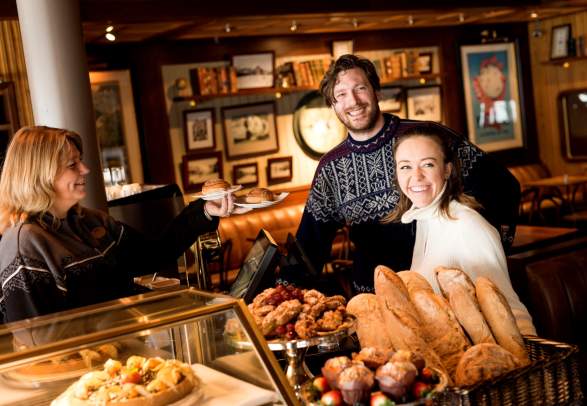 Cafe Lobby - Dr. Holms