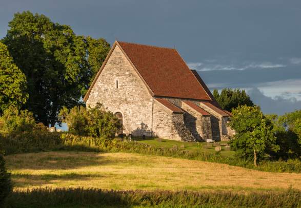 Sakshaug old church - Medieval Church in Inderøy