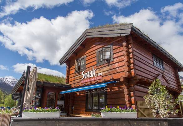 Smak i Lom | Lokalmatbutikk