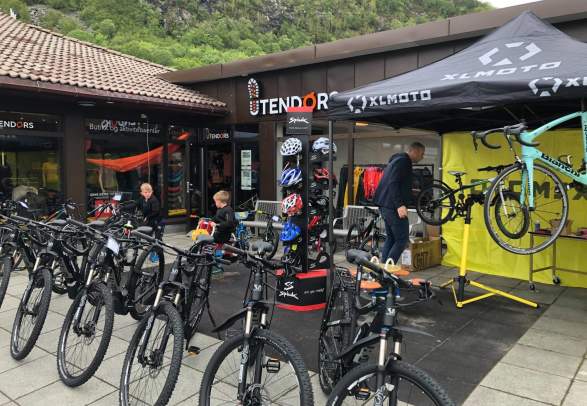 E-bike rental in Midsund