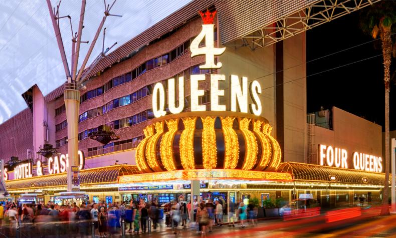 4 queens casino rates