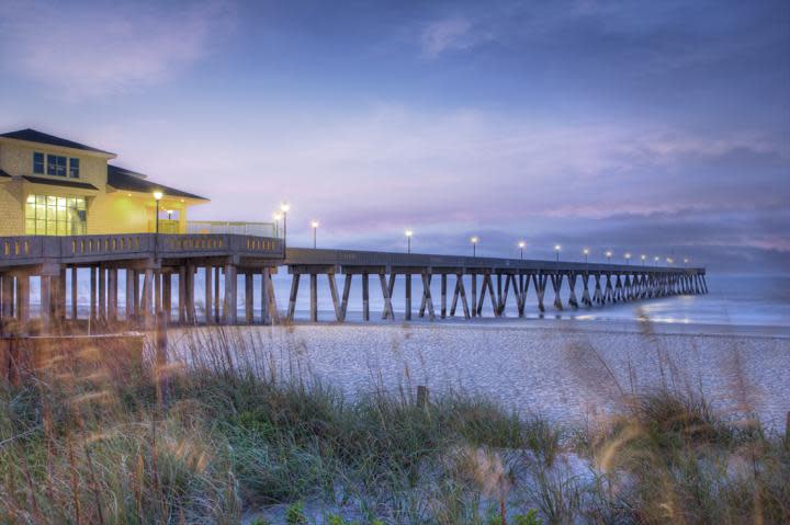 Fishing In Wrightsville Beach Nc Pier Access Charter A Trip Johnnie Mercer S Pier On Wrightsville Beach