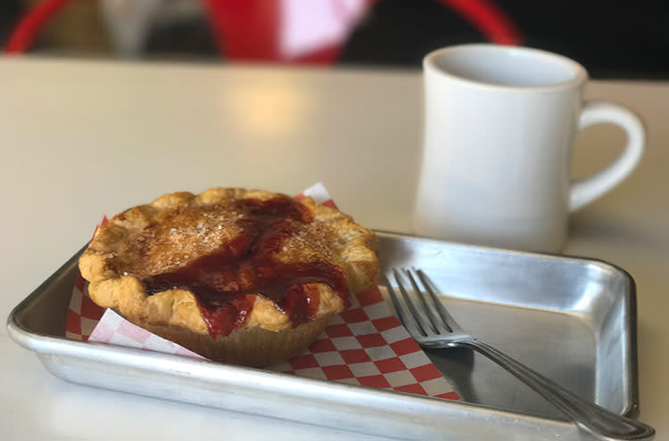 Make Sure your Midwest Roadtrip Stops at The Upper Crust in Overland Park