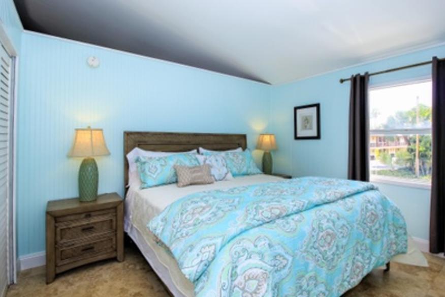 Ocean Breeze Apartment Master Bedroom