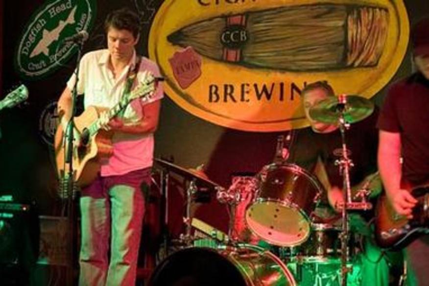 THE BRASS TAP CRAFT BEER BAR FORT LAUDERDALE Fort Lauderdale, FL 33301