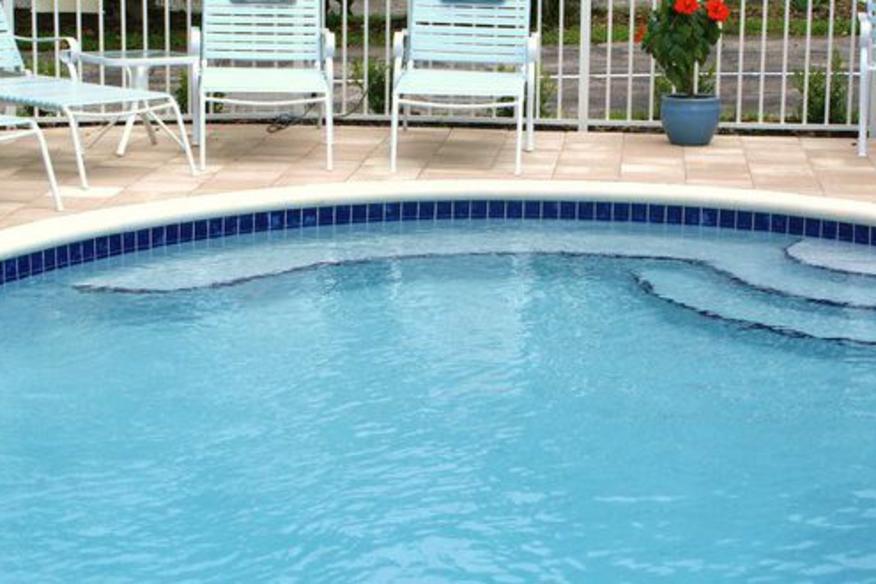 Villas On Wilton Drive Heated Pool