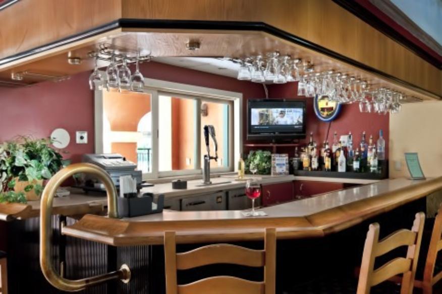 BEST WESTERN PLUS DEERFIELD BEACH HOTEL & SUITES ...