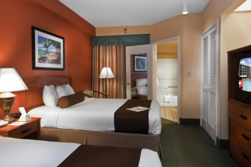 BEST WESTERN PLUS DEERFIELD BEACH HOTEL & SUITES ...
