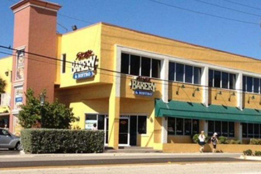 BAKERY & BISTRO Hollywood, FL 33019