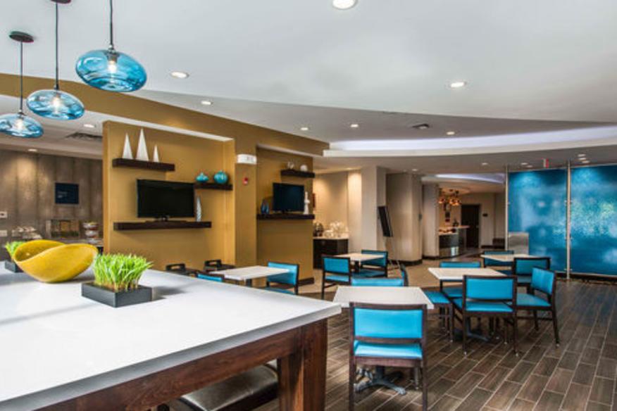 Comfort Suites Fort Lauderdale Airport South Cruise Port Dania