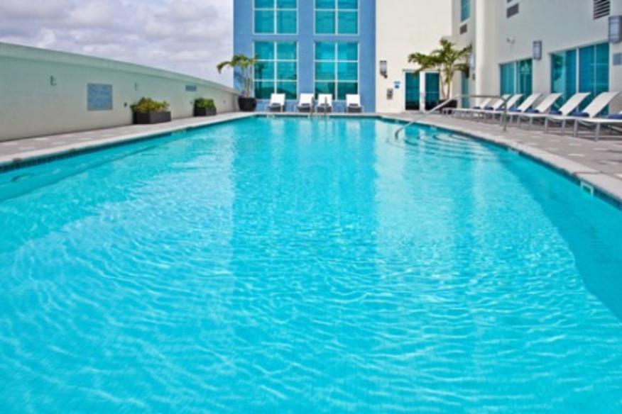CROWNE PLAZA FORT LAUDERDALE AIRPORT/CRUISE PORT