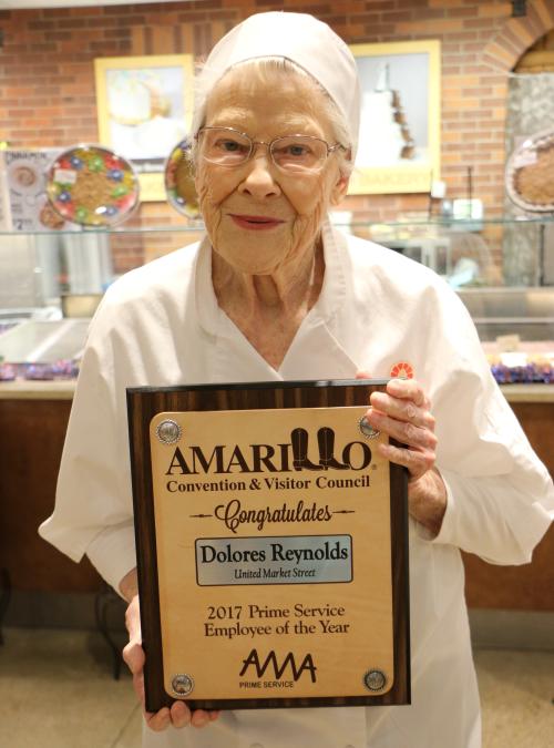2017 Prime Service Employee of the year Dolore Reynolds