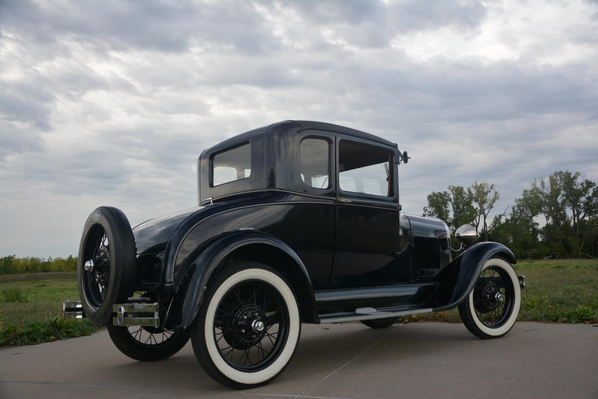 Things to Do Kansas Car Museum