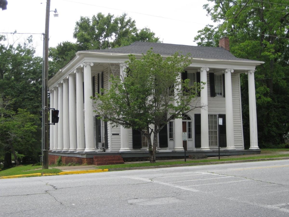 How to Get 10,000 Steps in Milledgeville A Guide to Milledgeville’s