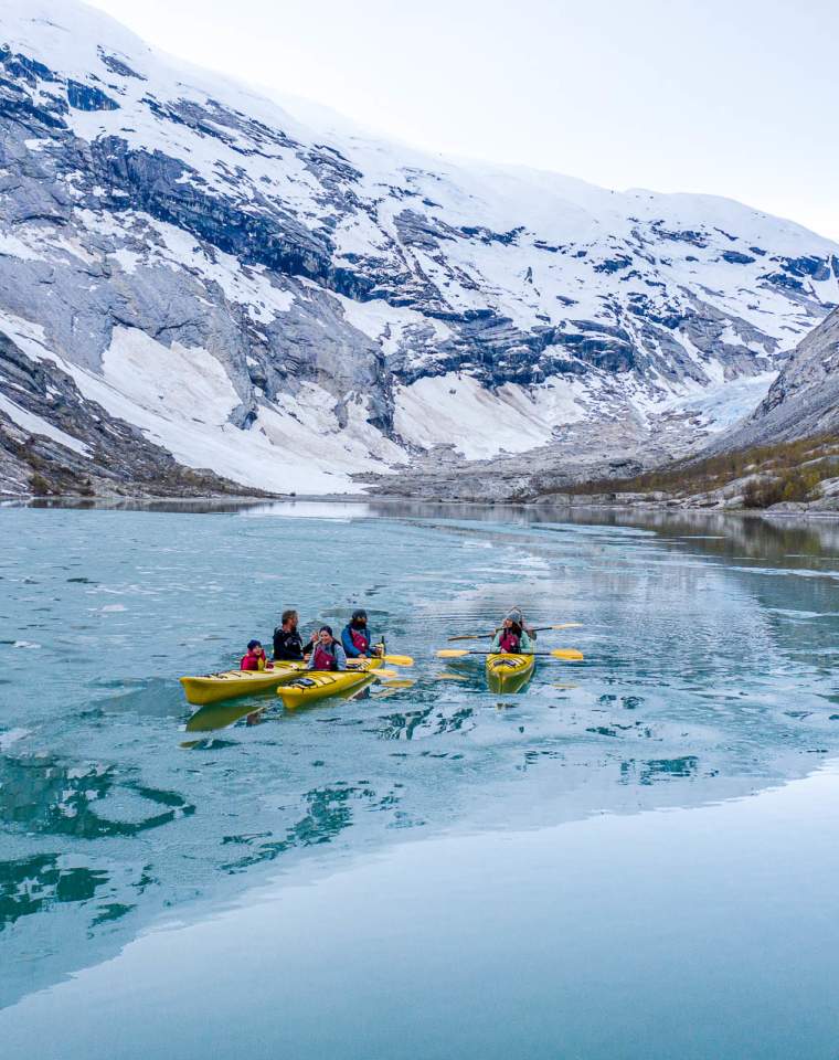 Kids special - blue ice hike