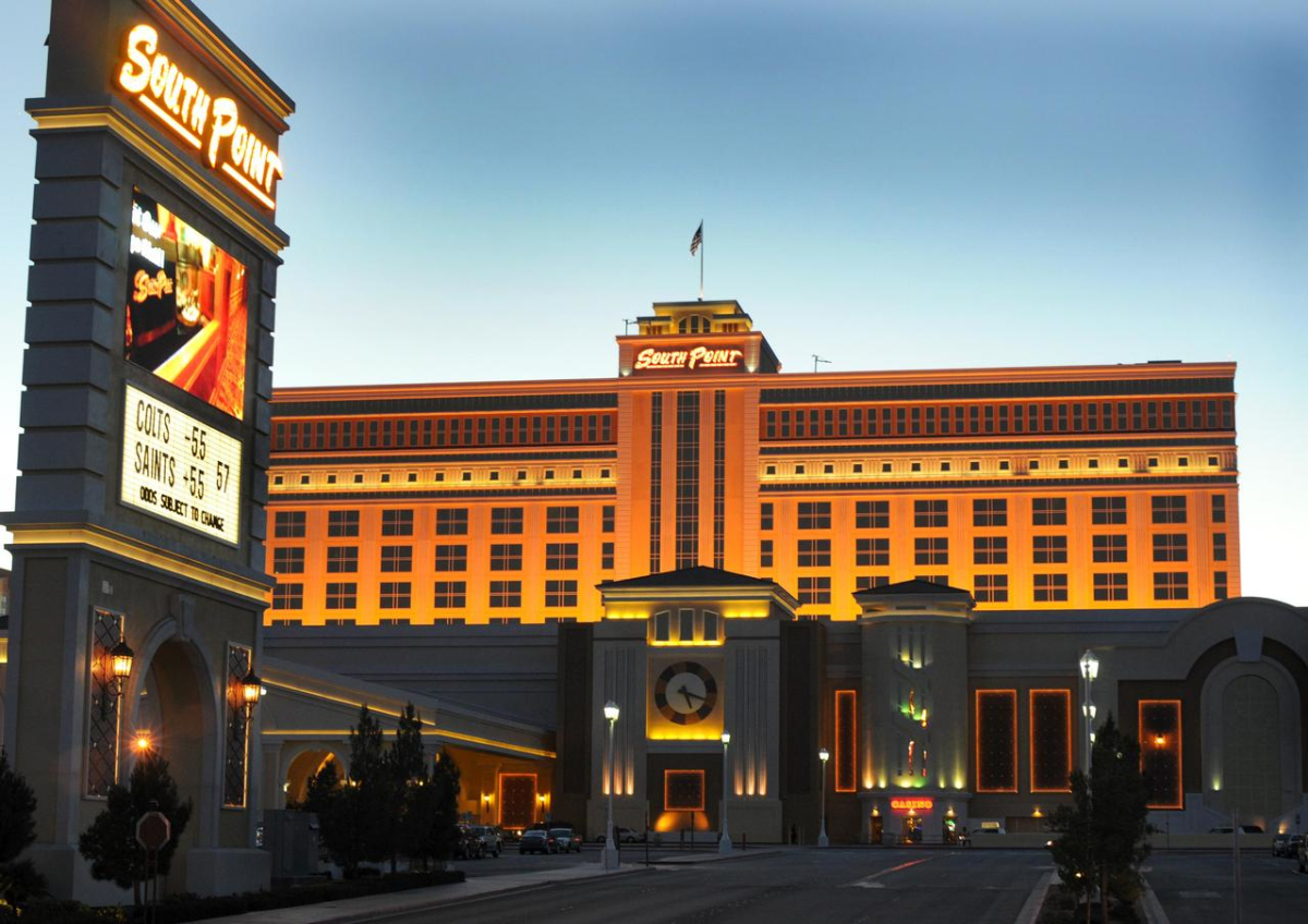 food near south point casino