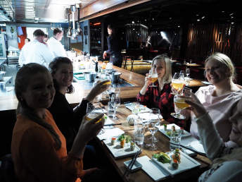 3 Restaurants In Hours Tasting Tour