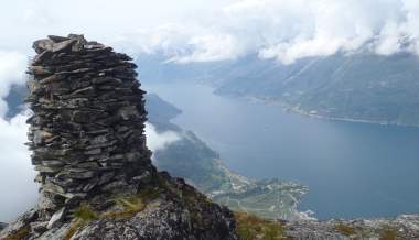 Sonja's panoramic hiking | Hiking | Kinsarvik | Norway